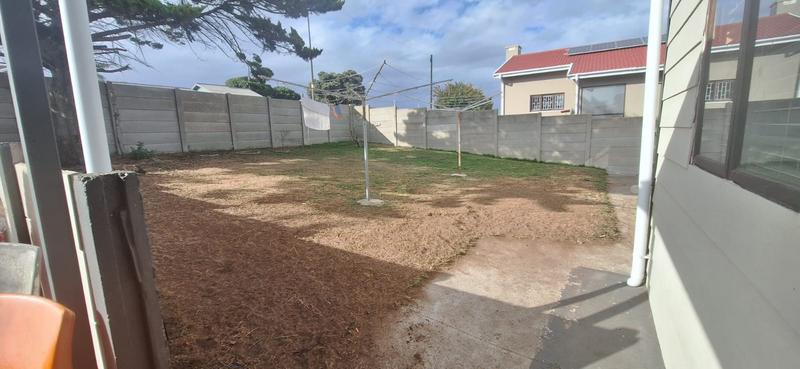 5 Bedroom Property for Sale in Dana Bay Western Cape